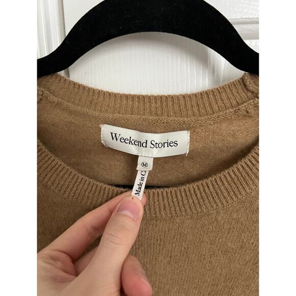 Weekend Stories Revolve 100% Recycled Cashmere Camel Brown Sweater - Picture 4 of 6